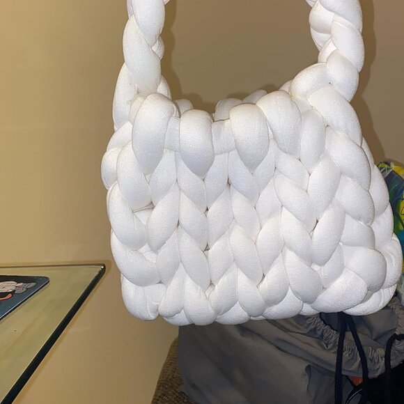 Neiman Marcus White Handmade Woven Knit Satchel Purse - Picture 2 of 4